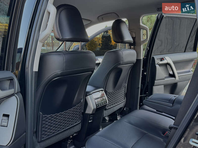 Позашляховик / Кросовер Toyota Land Cruiser Prado 2020 в Одесі фото 77 Позашляховик / Кросовер Toyota Land Cruiser Prado 2020 в Одесі