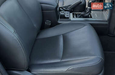 Внедорожник / Кроссовер Toyota Land Cruiser Prado 2020 в 