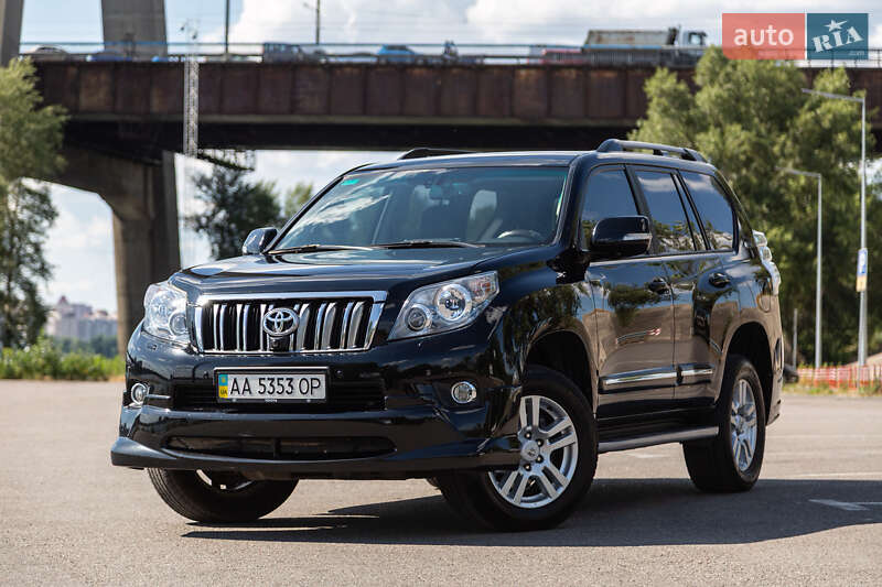 Внедорожник / Кроссовер Toyota Land Cruiser Prado 2011 в Киеве