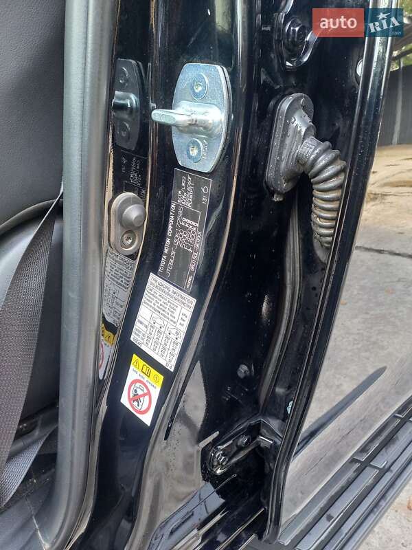 Внедорожник / Кроссовер Toyota Land Cruiser Prado 2019 в Каменском