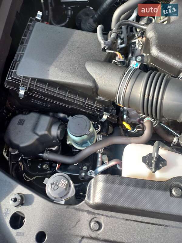 Внедорожник / Кроссовер Toyota Land Cruiser Prado 2019 в Каменском