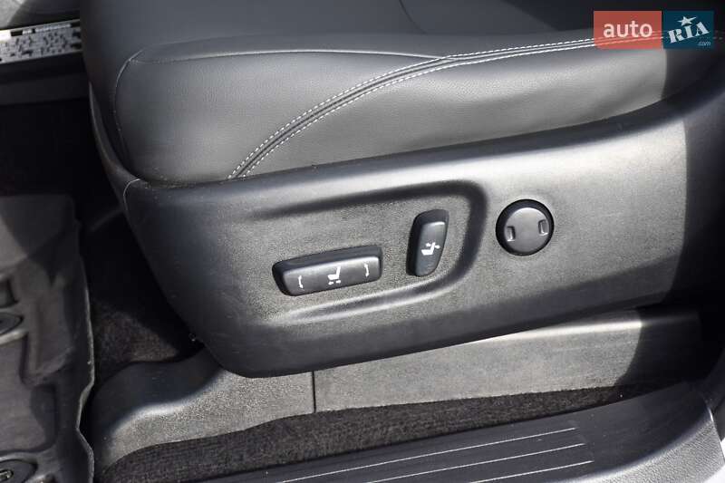 Внедорожник / Кроссовер Toyota Land Cruiser Prado 2014 в Дрогобыче фото 56 Внедорожник / Кроссовер Toyota Land Cruiser Prado 2014 в Дрогобыче