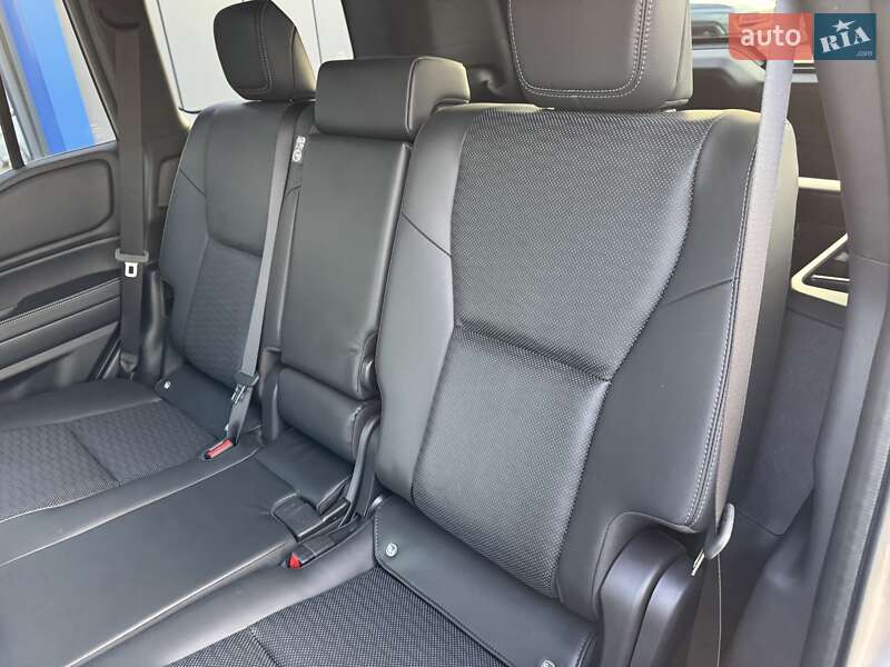 Внедорожник / Кроссовер Toyota Land Cruiser Prado 2025 в Ровно фото 5 Внедорожник / Кроссовер Toyota Land Cruiser Prado 2025 в Ровно