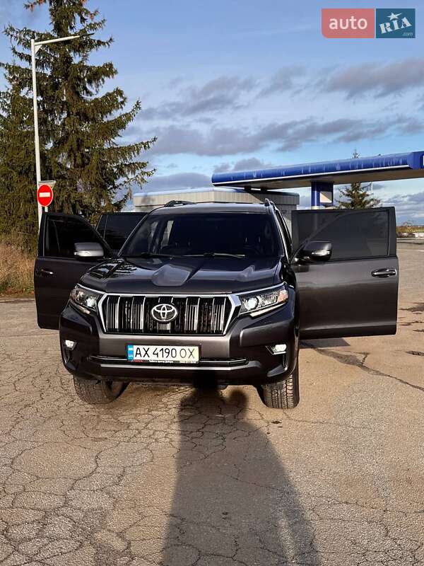 Внедорожник / Кроссовер Toyota Land Cruiser Prado 2019 в Валках фото 10 Внедорожник / Кроссовер Toyota Land Cruiser Prado 2019 в Валках