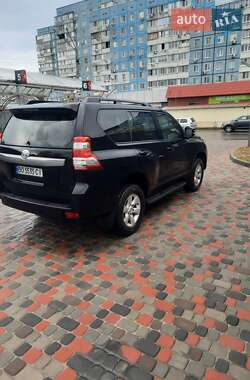 Внедорожник / Кроссовер Toyota Land Cruiser Prado 2017 в Днепре