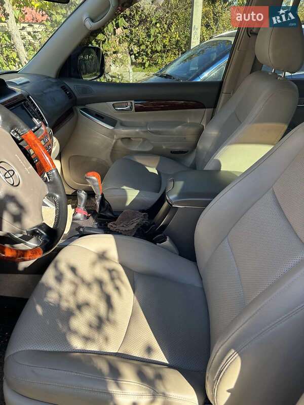 Позашляховик / Кросовер Toyota Land Cruiser Prado 2007 в Вознесенську