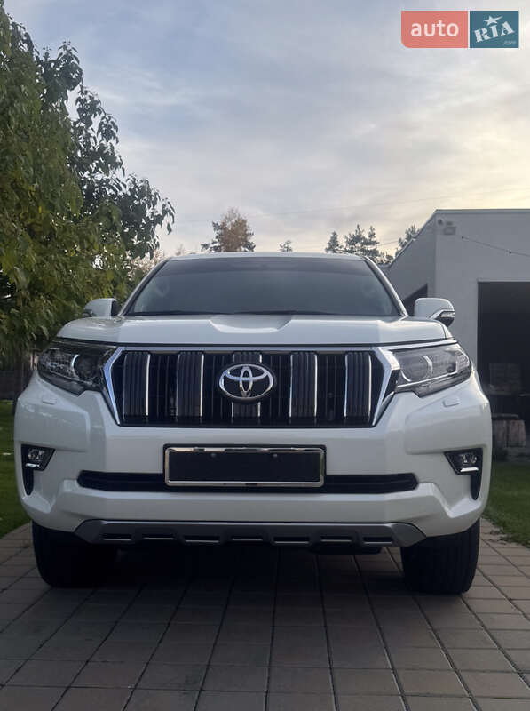 Внедорожник / Кроссовер Toyota Land Cruiser Prado 2022 в Черкассах фото 3 Внедорожник / Кроссовер Toyota Land Cruiser Prado 2022 в Черкассах