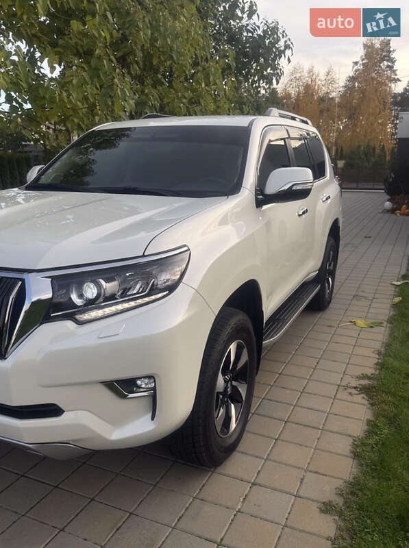 Внедорожник / Кроссовер Toyota Land Cruiser Prado 2022 в Черкассах фото 13 Внедорожник / Кроссовер Toyota Land Cruiser Prado 2022 в Черкассах