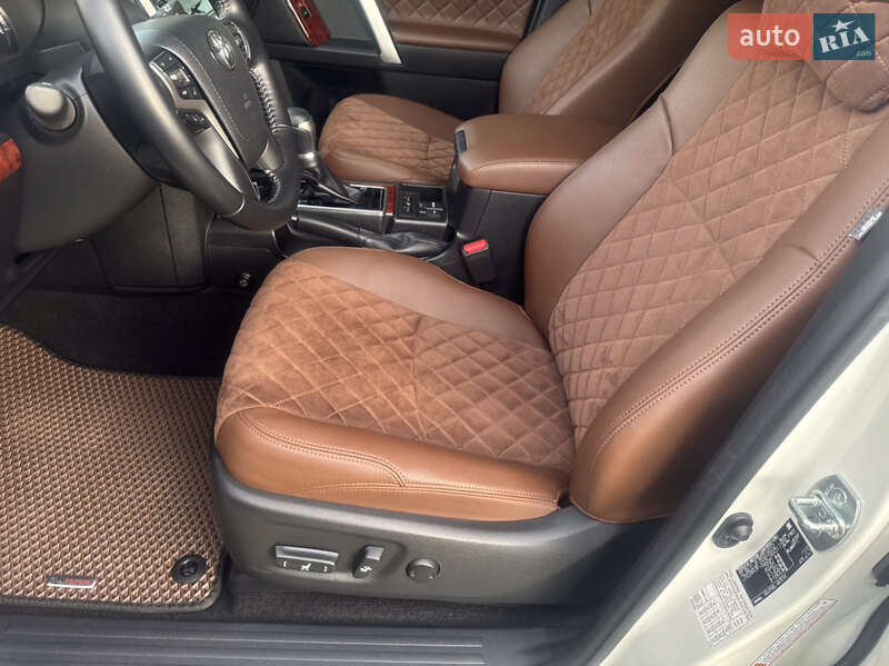 Внедорожник / Кроссовер Toyota Land Cruiser Prado 2022 в Черкассах фото 60 Внедорожник / Кроссовер Toyota Land Cruiser Prado 2022 в Черкассах