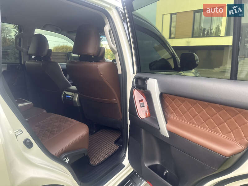 Внедорожник / Кроссовер Toyota Land Cruiser Prado 2022 в Черкассах фото 68 Внедорожник / Кроссовер Toyota Land Cruiser Prado 2022 в Черкассах