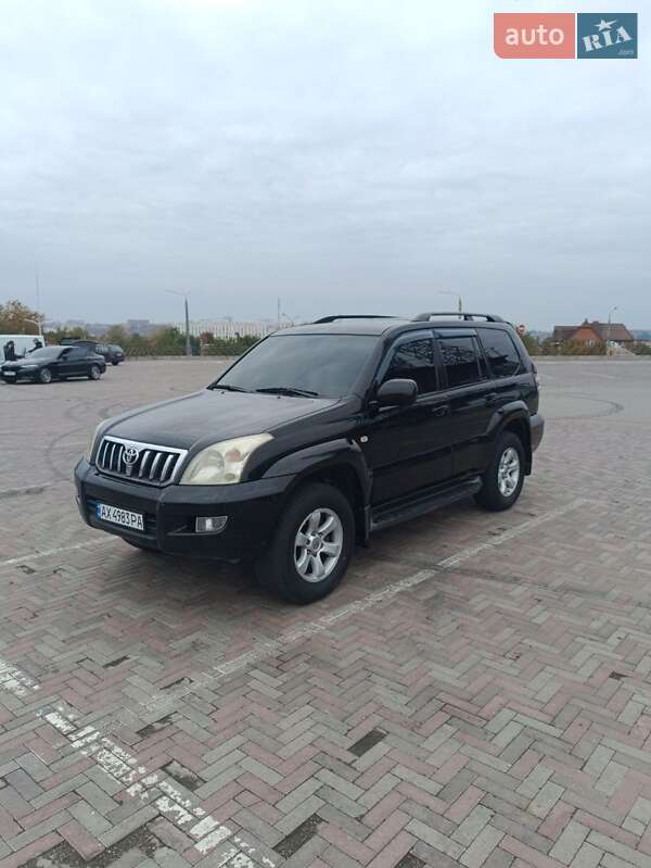 Внедорожник / Кроссовер Toyota Land Cruiser Prado 2004 в Харькове