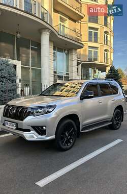 Внедорожник / Кроссовер Toyota Land Cruiser Prado 2020 в Киеве