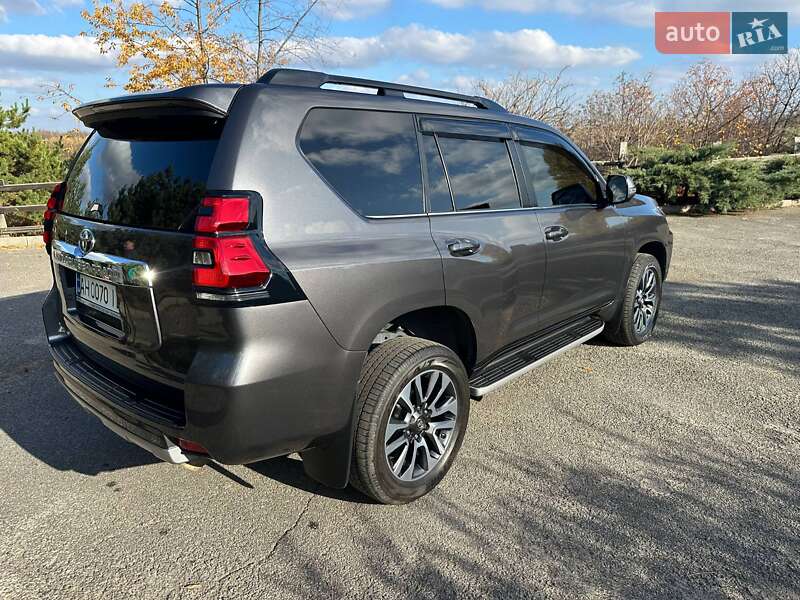 Внедорожник / Кроссовер Toyota Land Cruiser Prado 2023 в Днепре