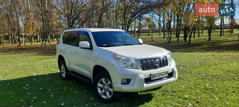 Toyota Land Cruiser Prado 2010 Toyota Land Cruiser Prado 2010
