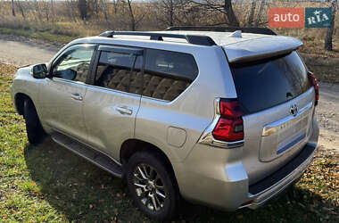 Позашляховик / Кросовер Toyota Land Cruiser Prado 2019 в Броварах