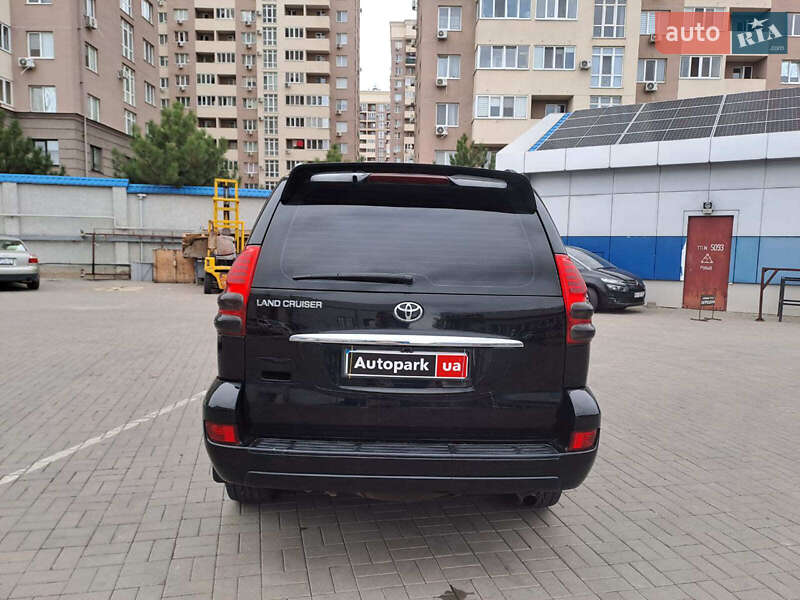 Позашляховик / Кросовер Toyota Land Cruiser Prado 2005 в Одесі