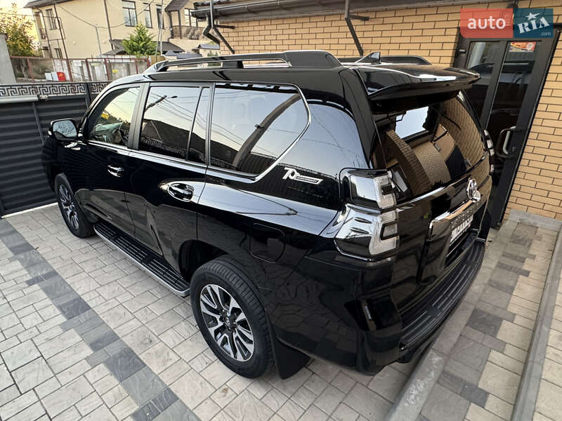 Позашляховик / Кросовер Toyota Land Cruiser Prado 2022 в Ізмаїлі