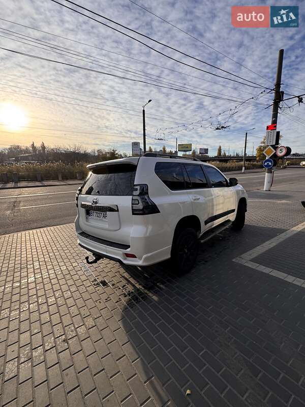 Внедорожник / Кроссовер Toyota Land Cruiser Prado 2020 в Николаеве фото 5 Внедорожник / Кроссовер Toyota Land Cruiser Prado 2020 в Николаеве