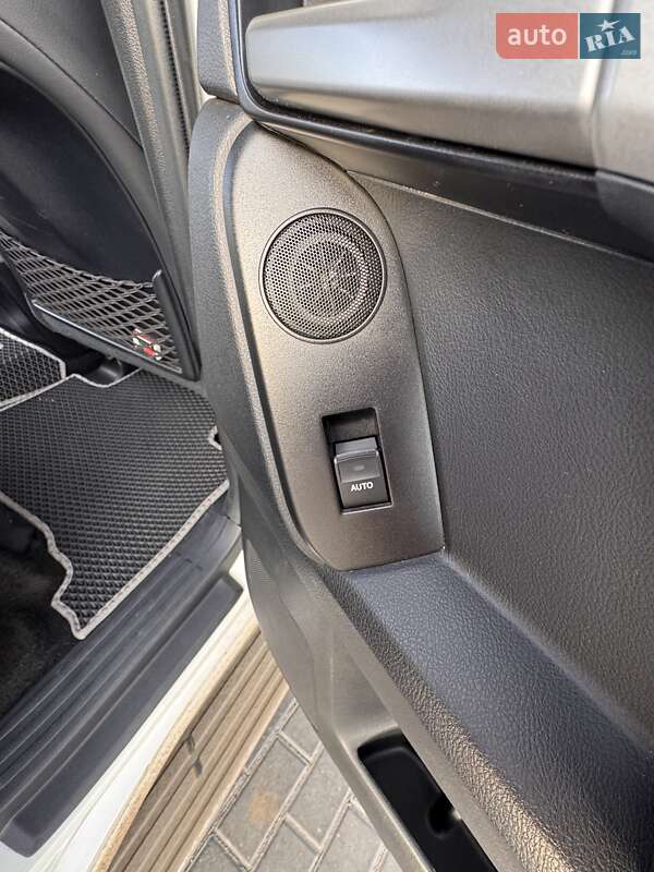 Внедорожник / Кроссовер Toyota Land Cruiser Prado 2020 в Николаеве фото 14 Внедорожник / Кроссовер Toyota Land Cruiser Prado 2020 в Николаеве