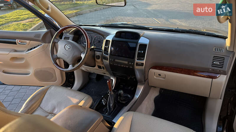Внедорожник / Кроссовер Toyota Land Cruiser Prado 2006 в Львове