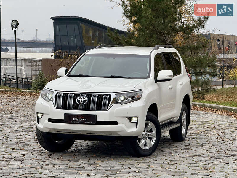 Позашляховик / Кросовер Toyota Land Cruiser Prado 2020 в Києві