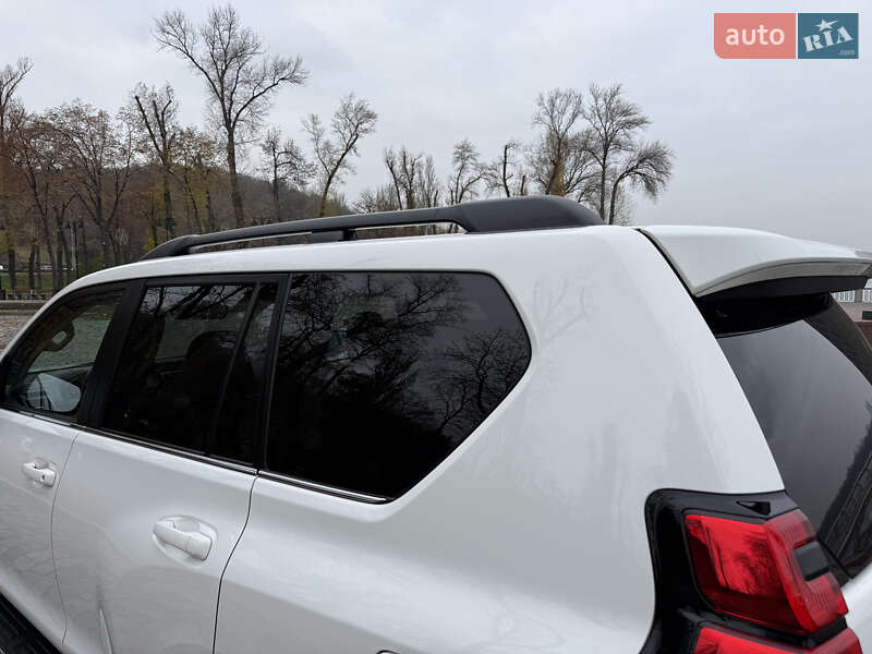 Позашляховик / Кросовер Toyota Land Cruiser Prado 2020 в Києві