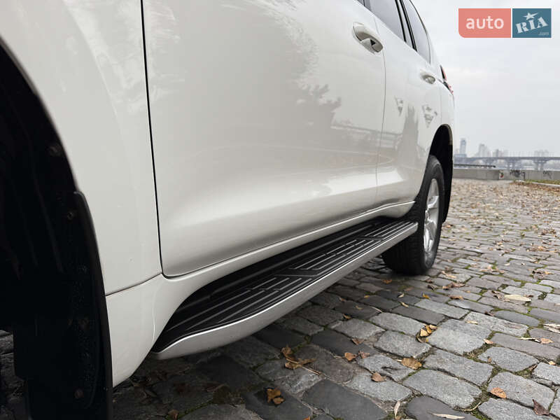 Позашляховик / Кросовер Toyota Land Cruiser Prado 2020 в Києві