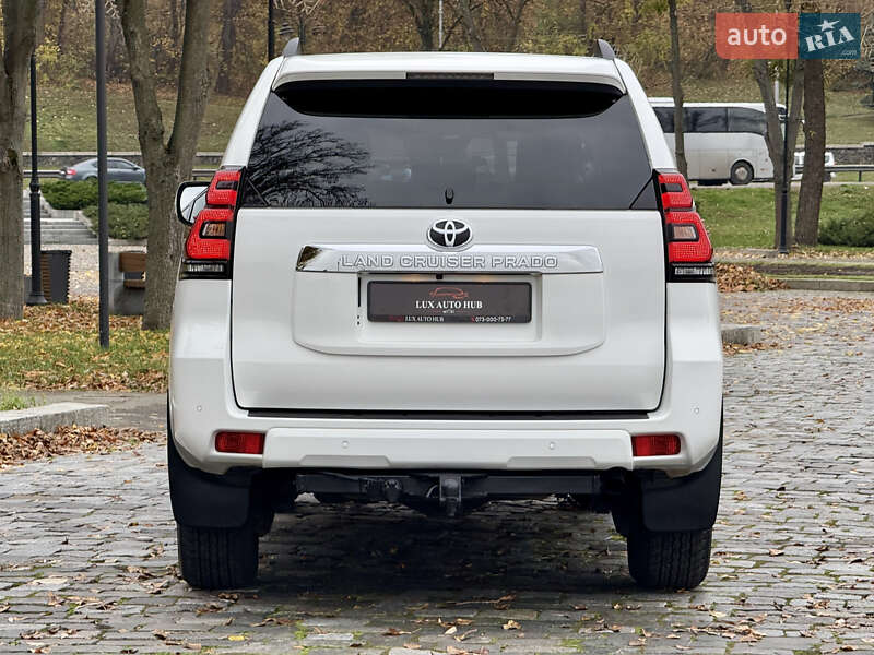 Позашляховик / Кросовер Toyota Land Cruiser Prado 2020 в Києві