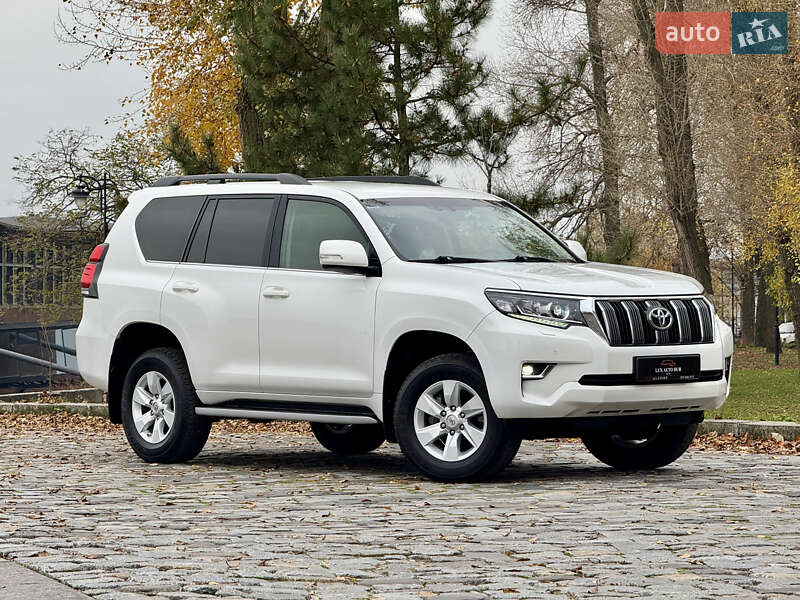 Позашляховик / Кросовер Toyota Land Cruiser Prado 2020 в Києві
