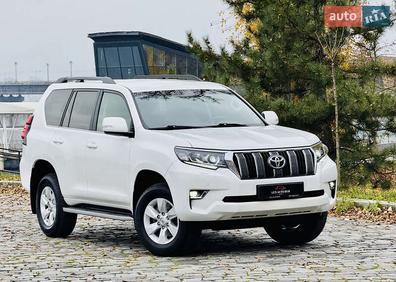 Позашляховик / Кросовер Toyota Land Cruiser Prado 2020 в Києві