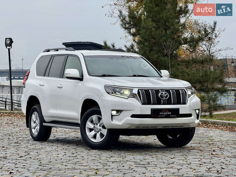 Позашляховик / Кросовер Toyota Land Cruiser Prado 2020 в Києві