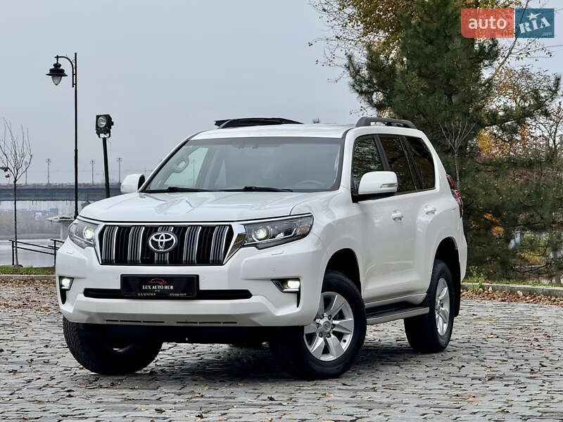 Позашляховик / Кросовер Toyota Land Cruiser Prado 2020 в Києві