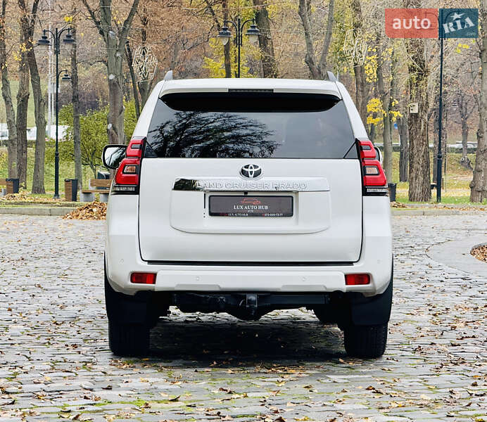 Позашляховик / Кросовер Toyota Land Cruiser Prado 2020 в Києві