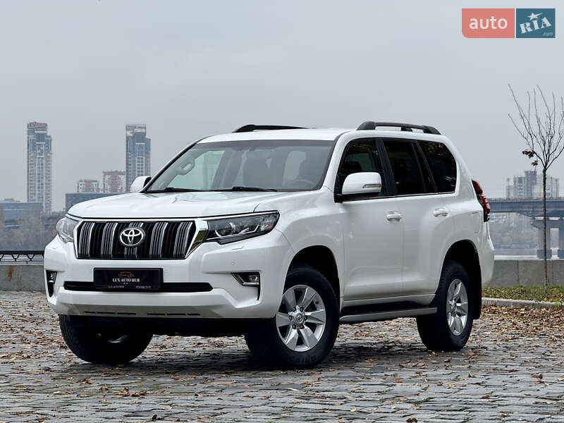 Позашляховик / Кросовер Toyota Land Cruiser Prado 2020 в Києві