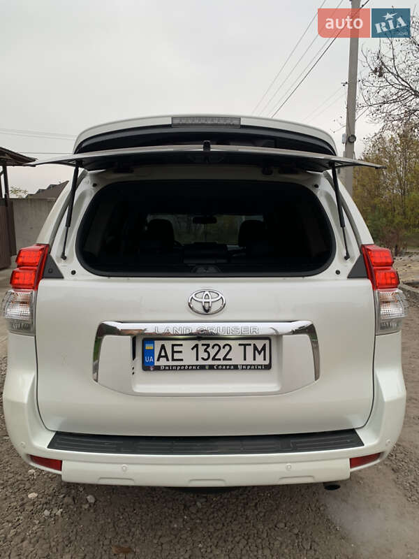 Внедорожник / Кроссовер Toyota Land Cruiser Prado 2010 в Днепре фото 8 Внедорожник / Кроссовер Toyota Land Cruiser Prado 2010 в Днепре