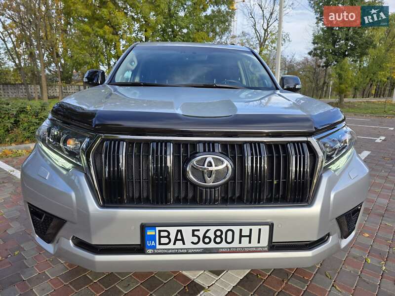 Внедорожник / Кроссовер Toyota Land Cruiser Prado 2022 в Кропивницком фото 5 Внедорожник / Кроссовер Toyota Land Cruiser Prado 2022 в Кропивницком