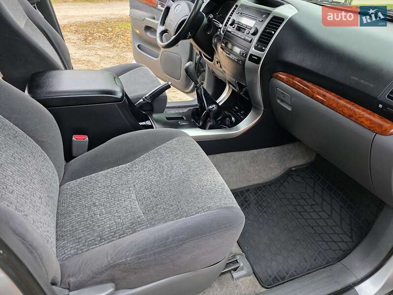 Внедорожник / Кроссовер Toyota Land Cruiser Prado 2008 в Кропивницком