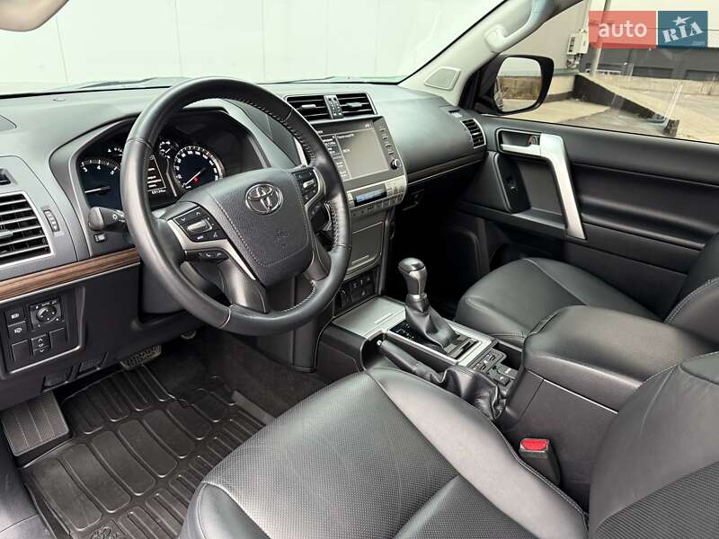 Позашляховик / Кросовер Toyota Land Cruiser Prado 2021 в Вінниці