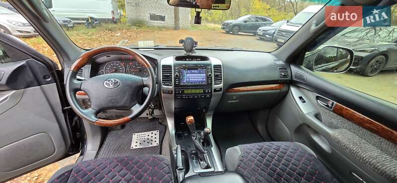 Внедорожник / Кроссовер Toyota Land Cruiser Prado 2006 в Киеве