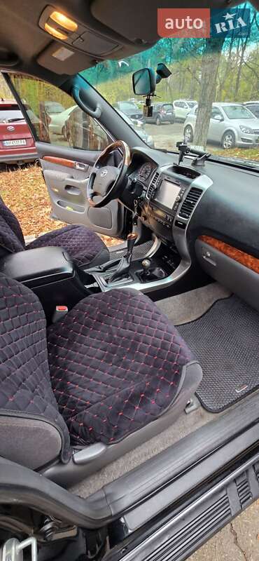 Внедорожник / Кроссовер Toyota Land Cruiser Prado 2006 в Киеве