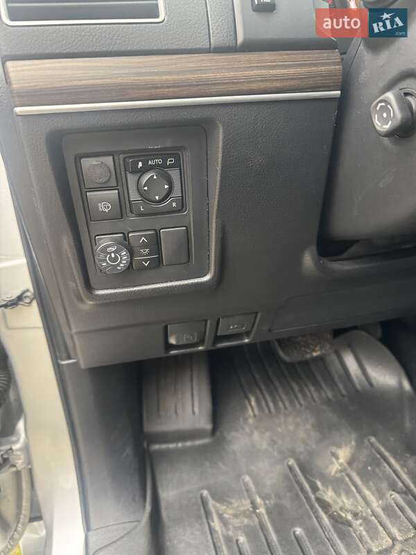 Позашляховик / Кросовер Toyota Land Cruiser Prado 2020 в Шостці