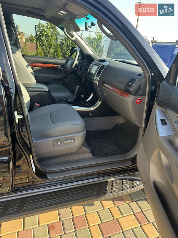 Внедорожник / Кроссовер Toyota Land Cruiser Prado 2007 в Полтаве