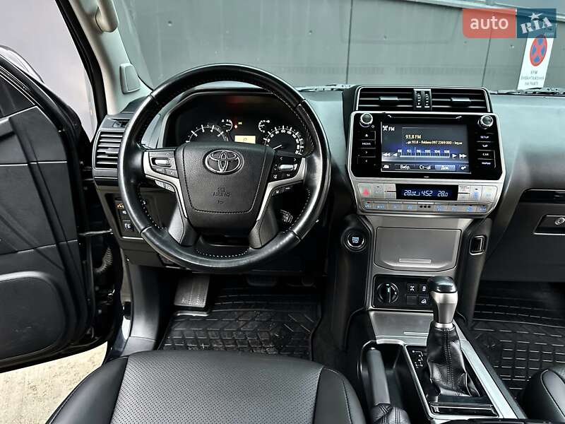 Внедорожник / Кроссовер Toyota Land Cruiser Prado 2019 в Киеве фото 55 Внедорожник / Кроссовер Toyota Land Cruiser Prado 2019 в Киеве