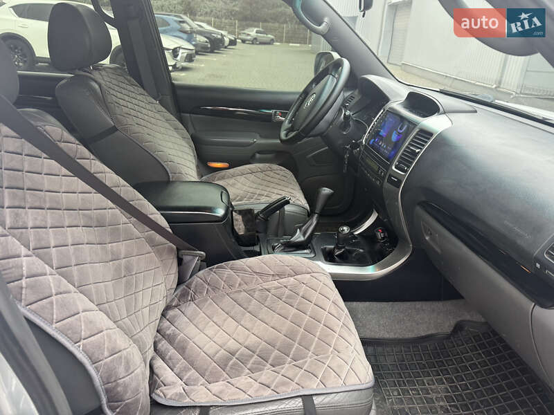 Внедорожник / Кроссовер Toyota Land Cruiser Prado 2006 в Запорожье