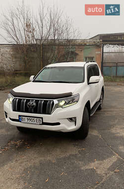 Позашляховик / Кросовер Toyota Land Cruiser Prado 2019 в Полтаві