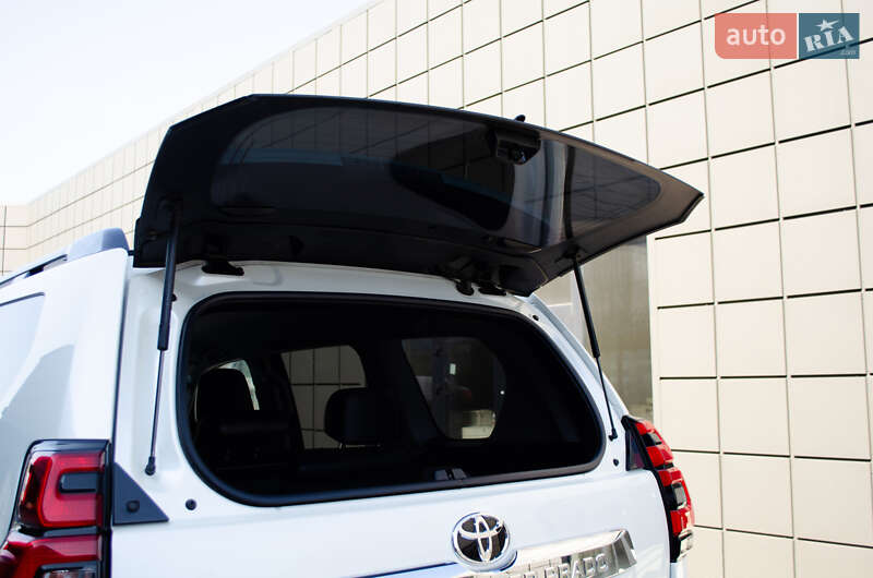 Позашляховик / Кросовер Toyota Land Cruiser Prado 2020 в Тячеві фото 60 Позашляховик / Кросовер Toyota Land Cruiser Prado 2020 в Тячеві