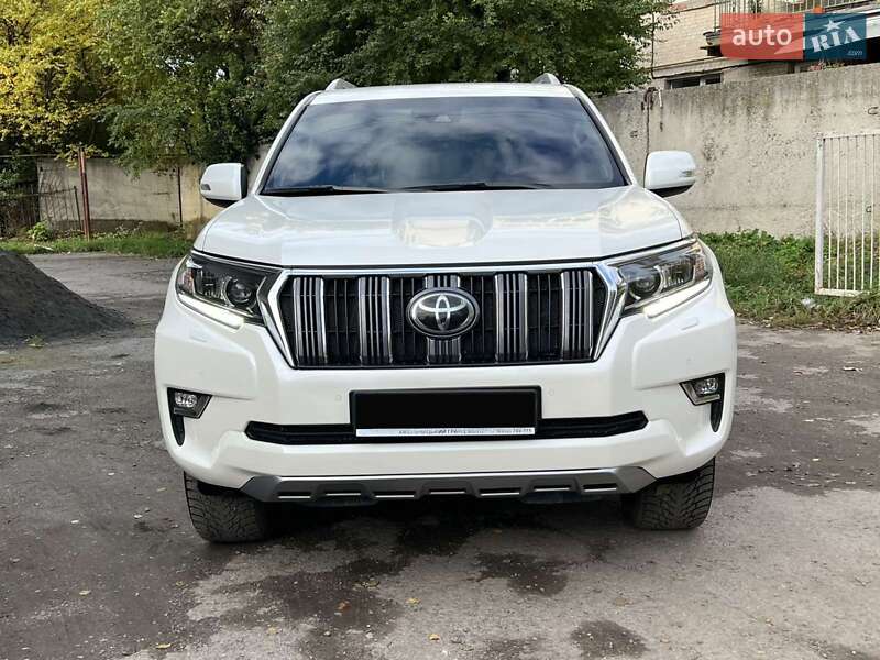 Внедорожник / Кроссовер Toyota Land Cruiser Prado 2019 в Тернополе