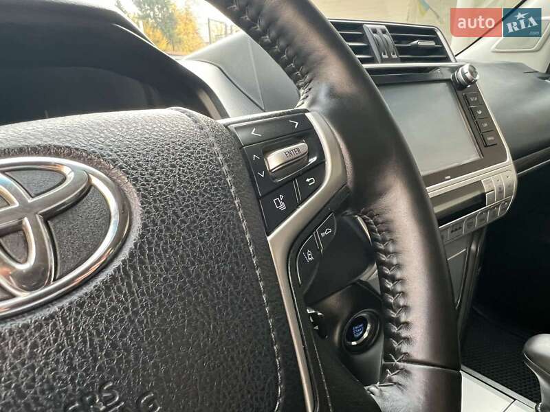 Внедорожник / Кроссовер Toyota Land Cruiser Prado 2019 в Тернополе