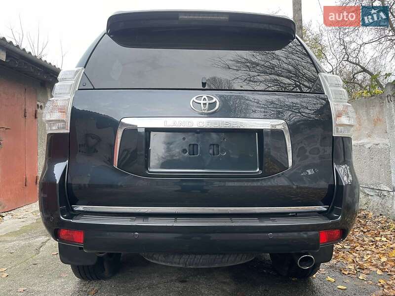 Внедорожник / Кроссовер Toyota Land Cruiser Prado 2011 в Киеве фото 8 Внедорожник / Кроссовер Toyota Land Cruiser Prado 2011 в Киеве