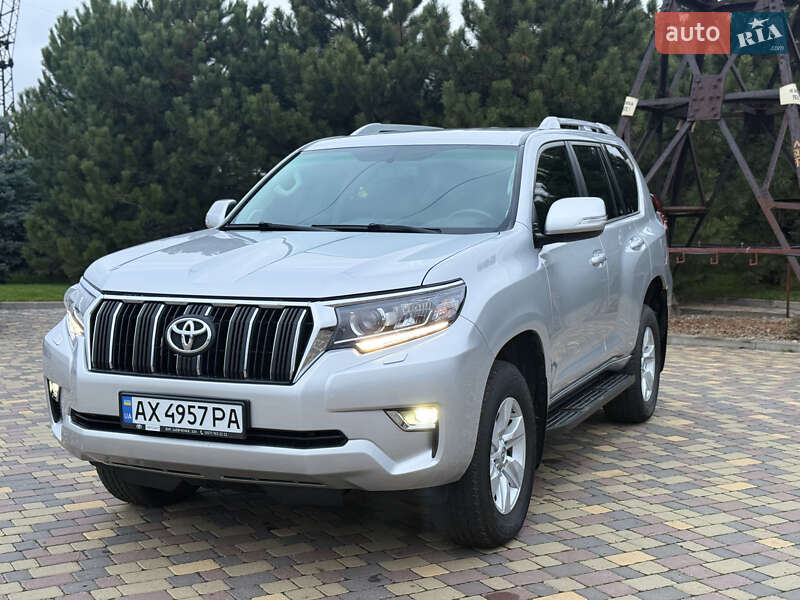 Внедорожник / Кроссовер Toyota Land Cruiser Prado 2021 в Днепре
